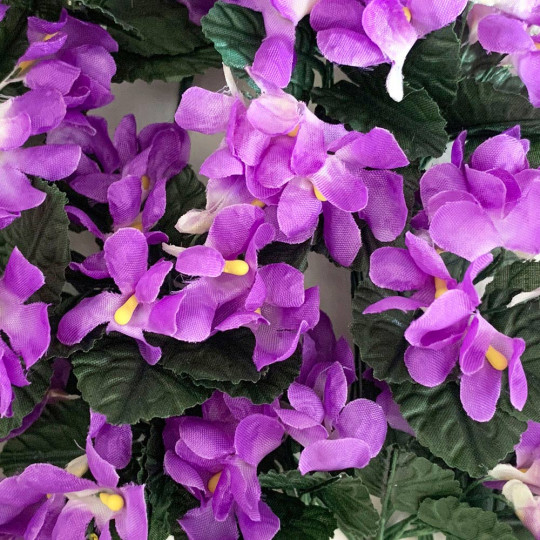 6 Purple Fabric Violets with Leaves ~ Austria ~ 1"